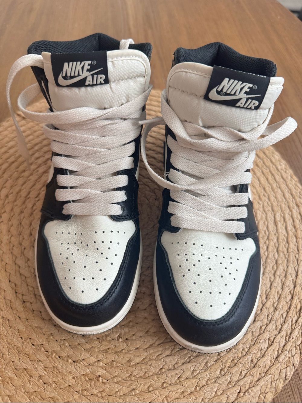 Jordan 1 Retro Dark Mocha - Picture 4 of 11